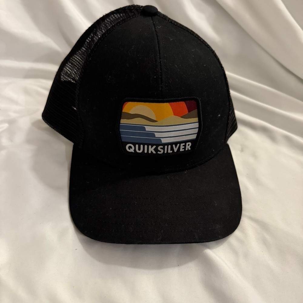 EUC Quiksilver Sea Prodigy Trucker Hat